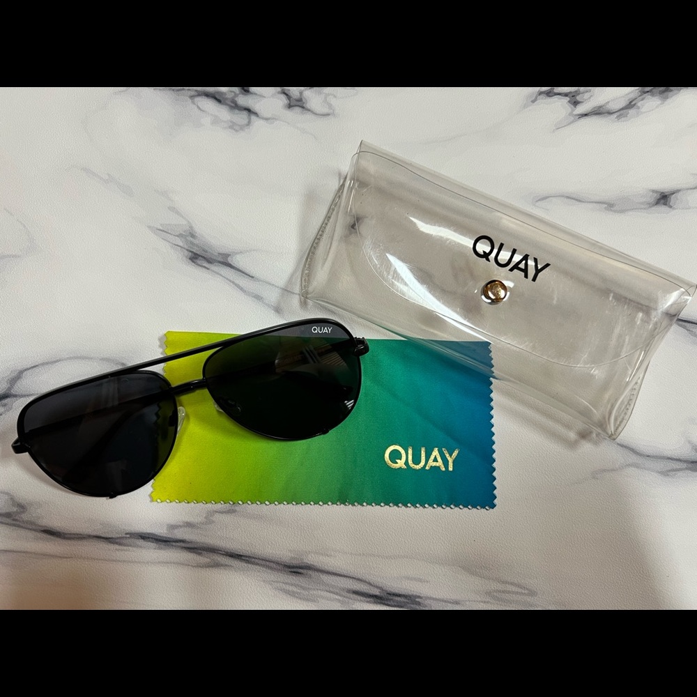 COPY - Polarized Black Oversized Quay High Key Sunglasses